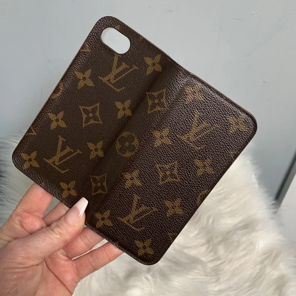 Authentic Louis Vuitton iPhone 7 monogram and hot pink phone case